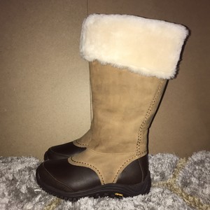 ugg boots vibram