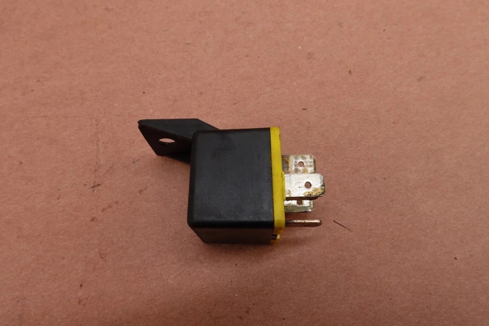 Harley-Davidson Road King 1999-2006 relé eléctrico C FLHRI Foto 3 de 4