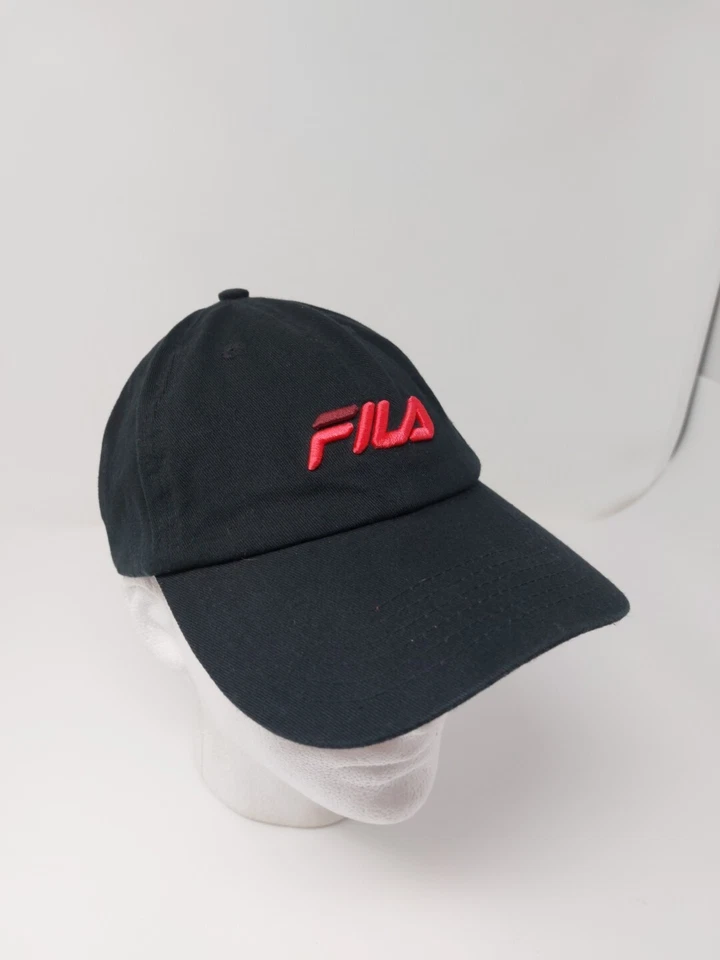 Gorra FILA para mujer con correa trasera para papá Foto 2 de 4