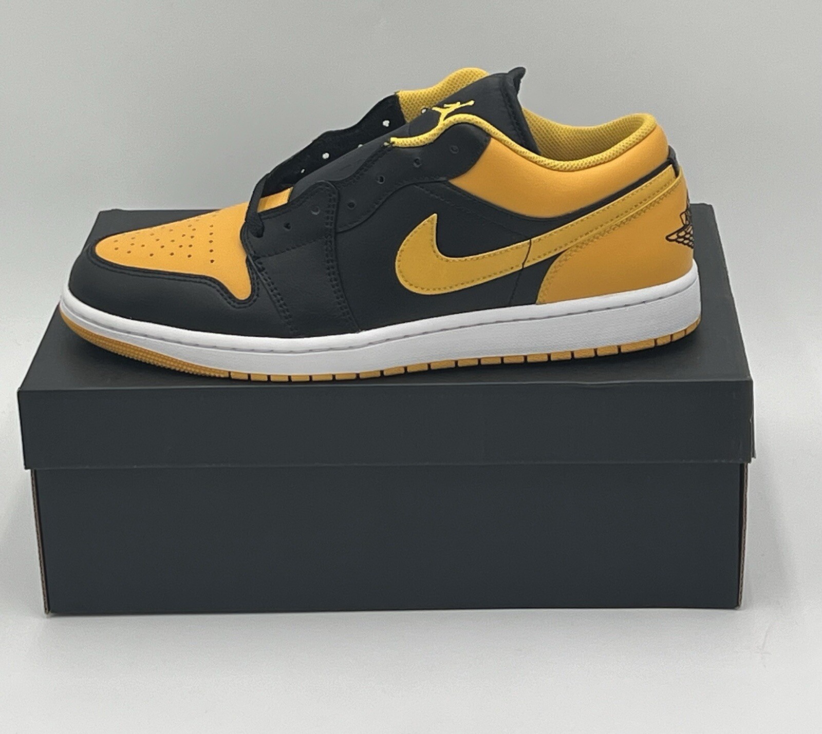 Nike Air Jordan 1 Zapatos Bajos Para Hombre Talla 11.5 Negro Amarillo Ocre Blanco 553558-072