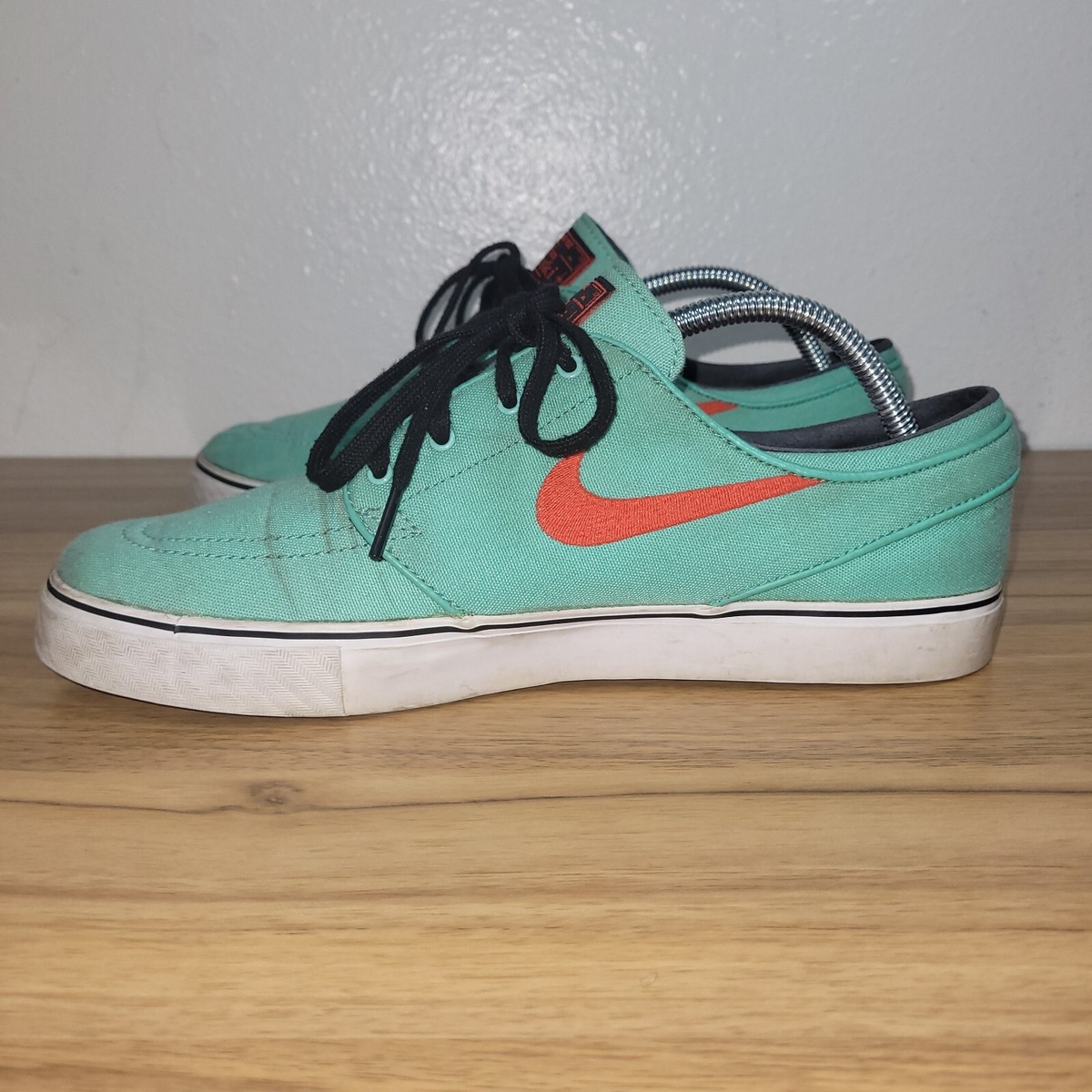 スケートボード Nike janoski pr US9 Amazon.com | NIKE SB Men's Janoski 9 Black | Skateboarding