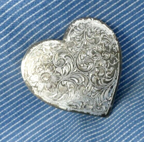 Country Heart Belt Buckle Western Cowgirl Scroll … - image 1