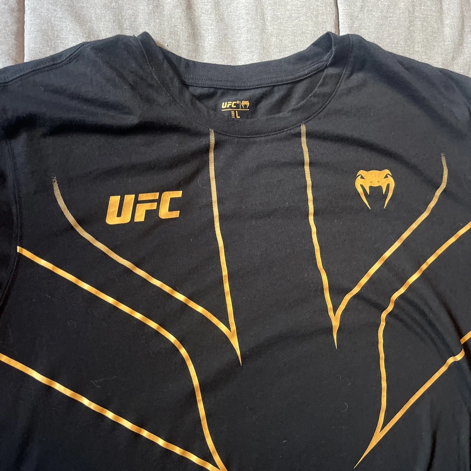 Camiseta réplica Venum UFC Fight Night 2.0 - Campeón Foto 2 de 2