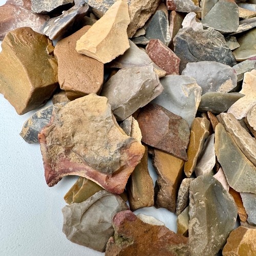Flint Rock Cores Flakes Survival Steel Striker Firestarter 1 +lb Knapping - Picture 3 of 8