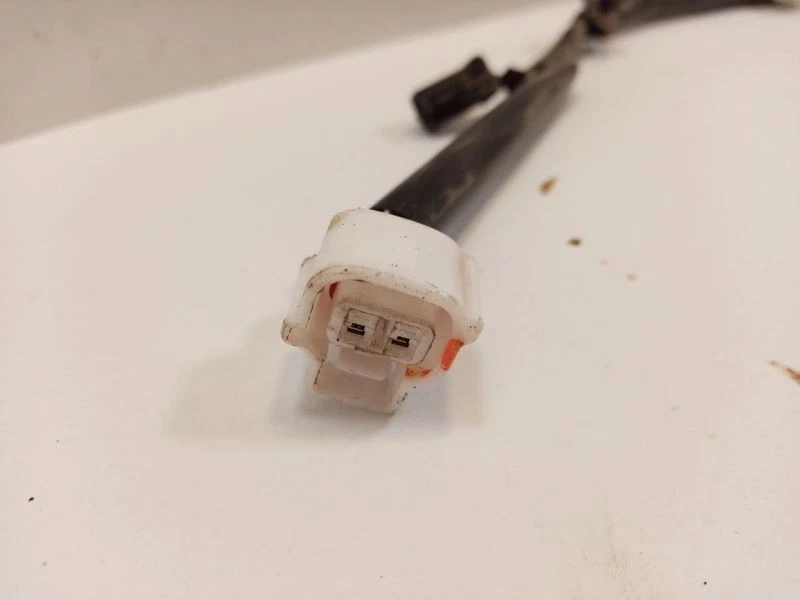 Cinturón de seguridad retractor derecho pasajero delantero Toyota Tacoma 3180453 2014 Foto 2 de 4