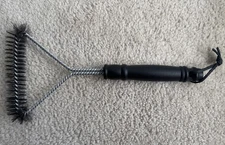 Heavy-Duty BBQ Grill Brush with Stainless Steel Bristles – Long Handle Cleaner