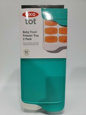 OXO Tot 2 Piece Baby Food Freezer Tray or Ice Tray With Protective Cover Green.