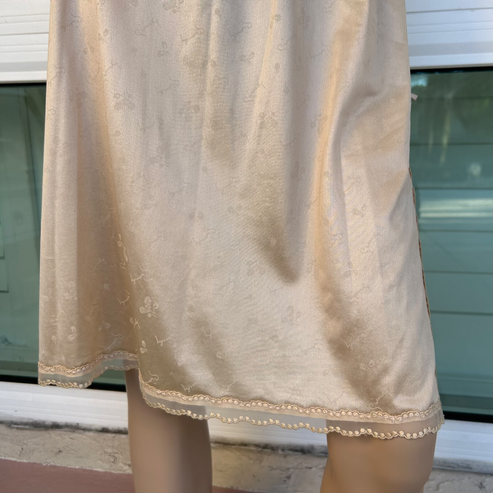 NWOT Givenchy Underdressing Beige Nylon Half Slip… - image 4