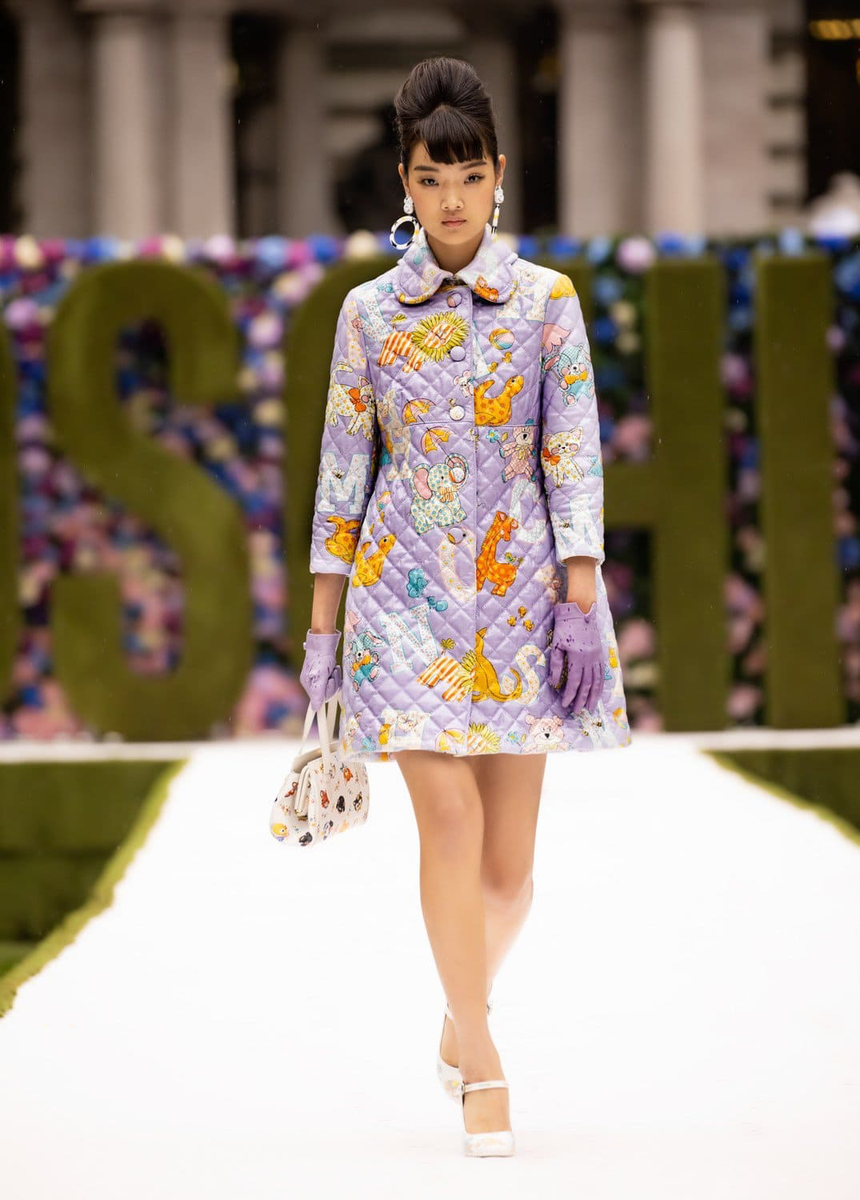 SS22 MOSCHINO Couture Jeremy Scott Child's Fantasy Purple Animal