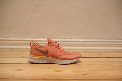 Nike Odyssey React 2 Flyknit Running WMNS Orange Gr. 37,5 UK 4 NEU AH1016 602