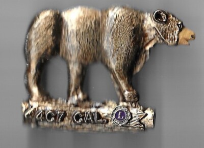 LIONS CLUB INTERNATIONAL 4C7 CAL BEAR 2-1/2'' PIN PINBACK