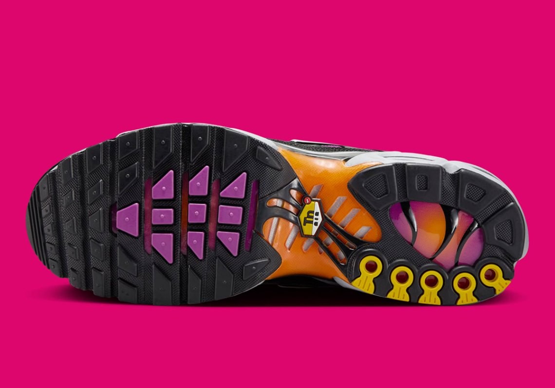 Size 11.5 - Nike Air Max Plus Total Orange Vivid Purple for sale