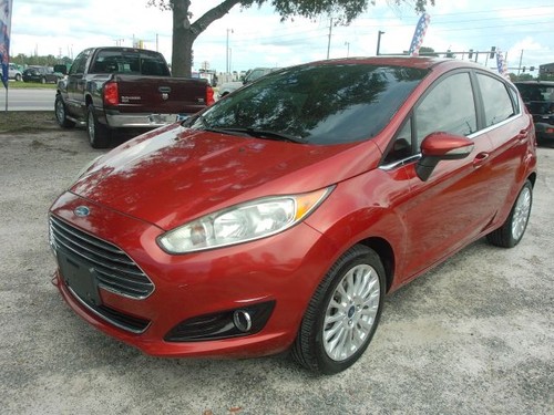 2016 Ford Fiesta Titanium Hatchback 4D