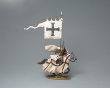 TEAM MINIATURES CRUSADERS  MONGOLS BOL6014B TEUTONIC KNIGHT STANDARD BEARER 2