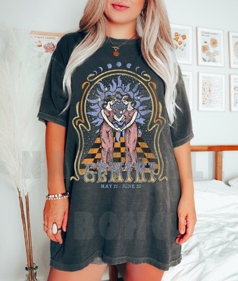 Gemini Zodiac Tee  Gemini T-shirt   Comfort Colors Tee  Nineties Tee  Vintage
