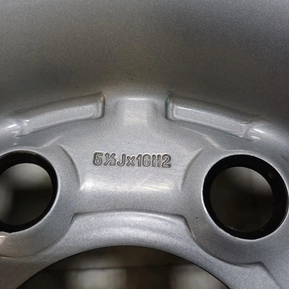 Llantas de acero 4x VW Crafter Mercedes-Benz Sprinter 5,5Jx16 pulgadas ET51 A0014013502 - Imagen 4 de 4