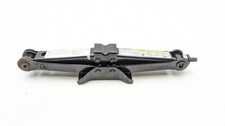 VOLKSWAGEN GOLF GTD MK7 JACK LIFT TOOL 5Q0011031D 2015