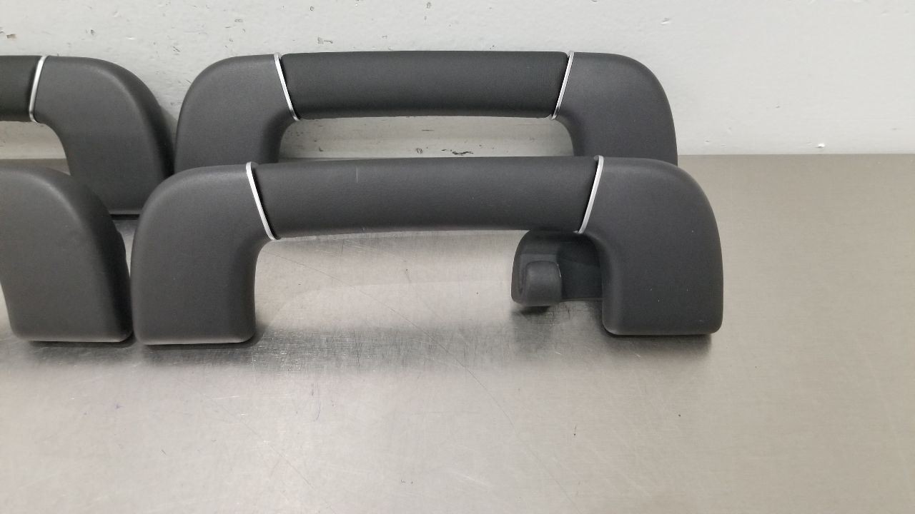 Bentley Bentayga Front Roof handles Set Black