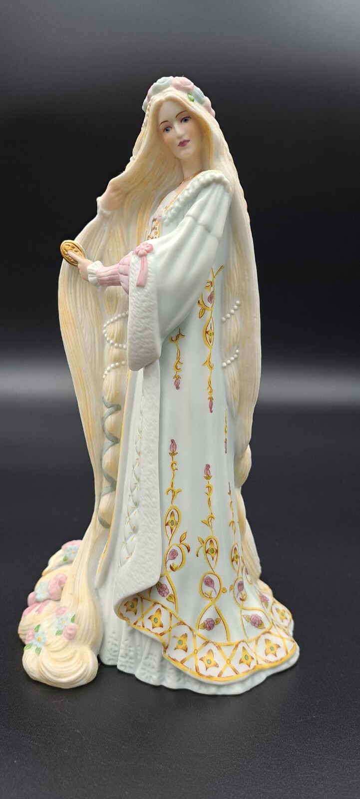 Lenox Fine Porcelain Repunzel Figurine 9