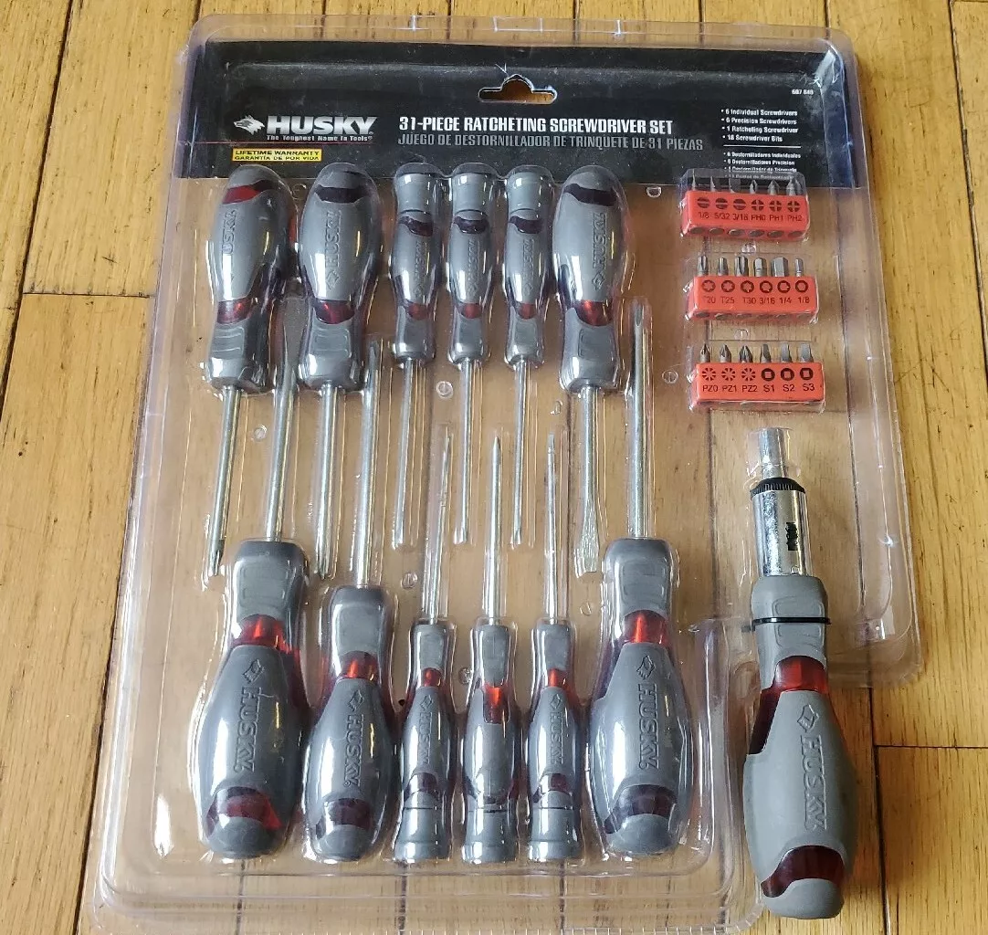 New Husky Ratcheting Screwdriver Set 31 Piece 607 848 Gray Red Handle