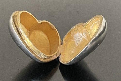 Pillola / Snuff Box a forma di cuore in argento sterling lavaggio oro interno - Foto 5 di 6