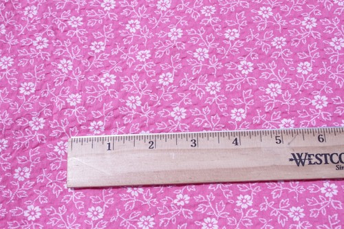 2 1/3 Yds Vintage Pink Floral Seer Sucker Fabric - Picture 3 of 4