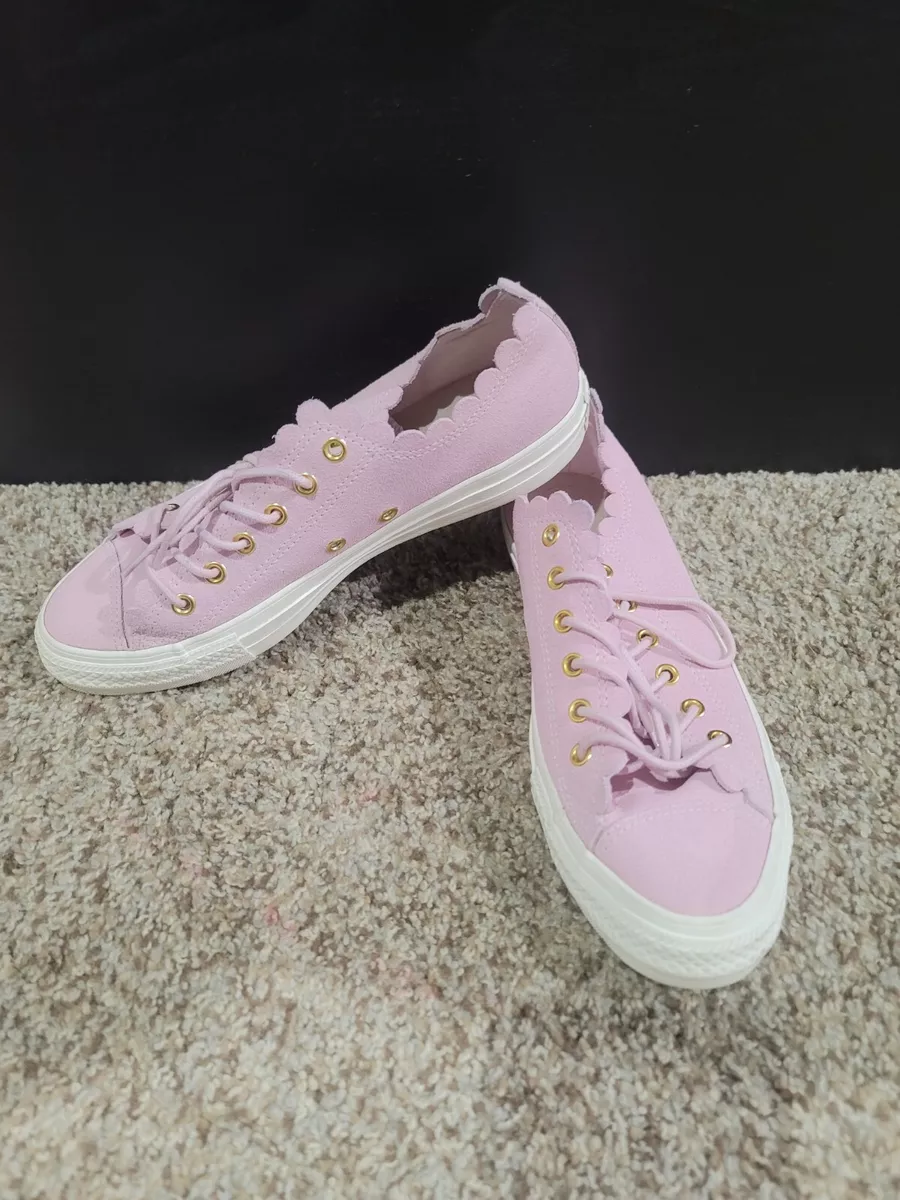 Pink clearance scalloped converse