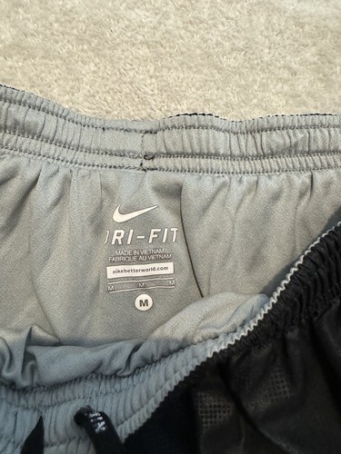 Nike Shorts Men’s Medium Black Running 9” DRI-FIT Pockets Lined - Picture 2 of 7