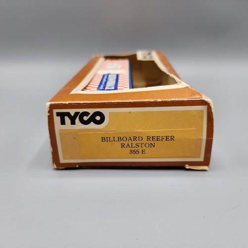 TYCO HO Scale Ralston Purina Co. Boxcar MRS4554 Model Train w/Box C-7 - Picture 9 of 9