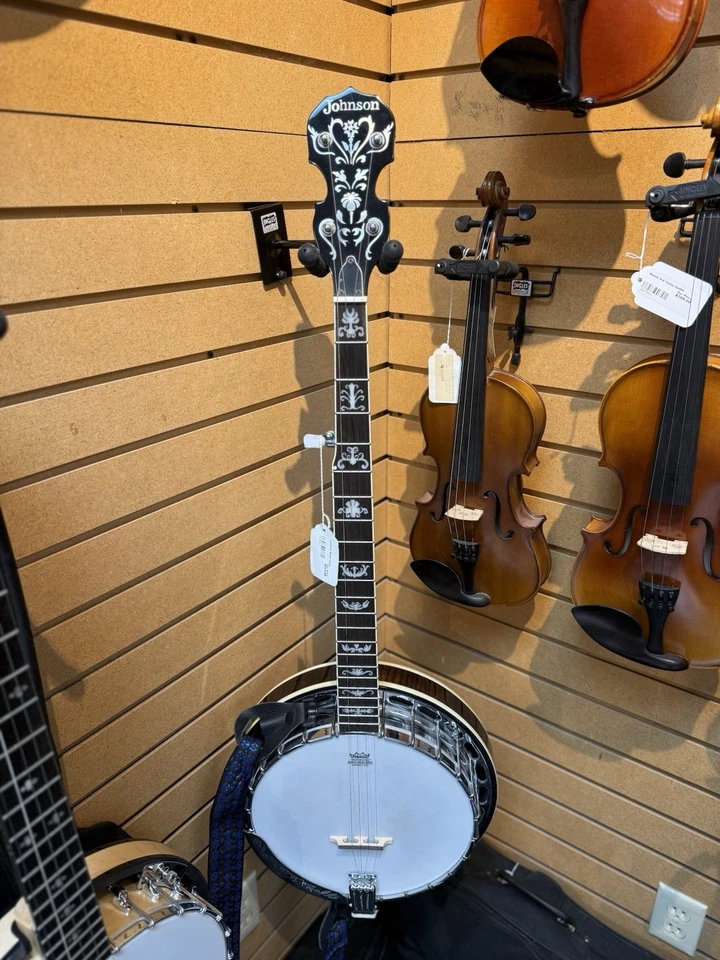 Johnson Banjo with Case - Image 2 of 4