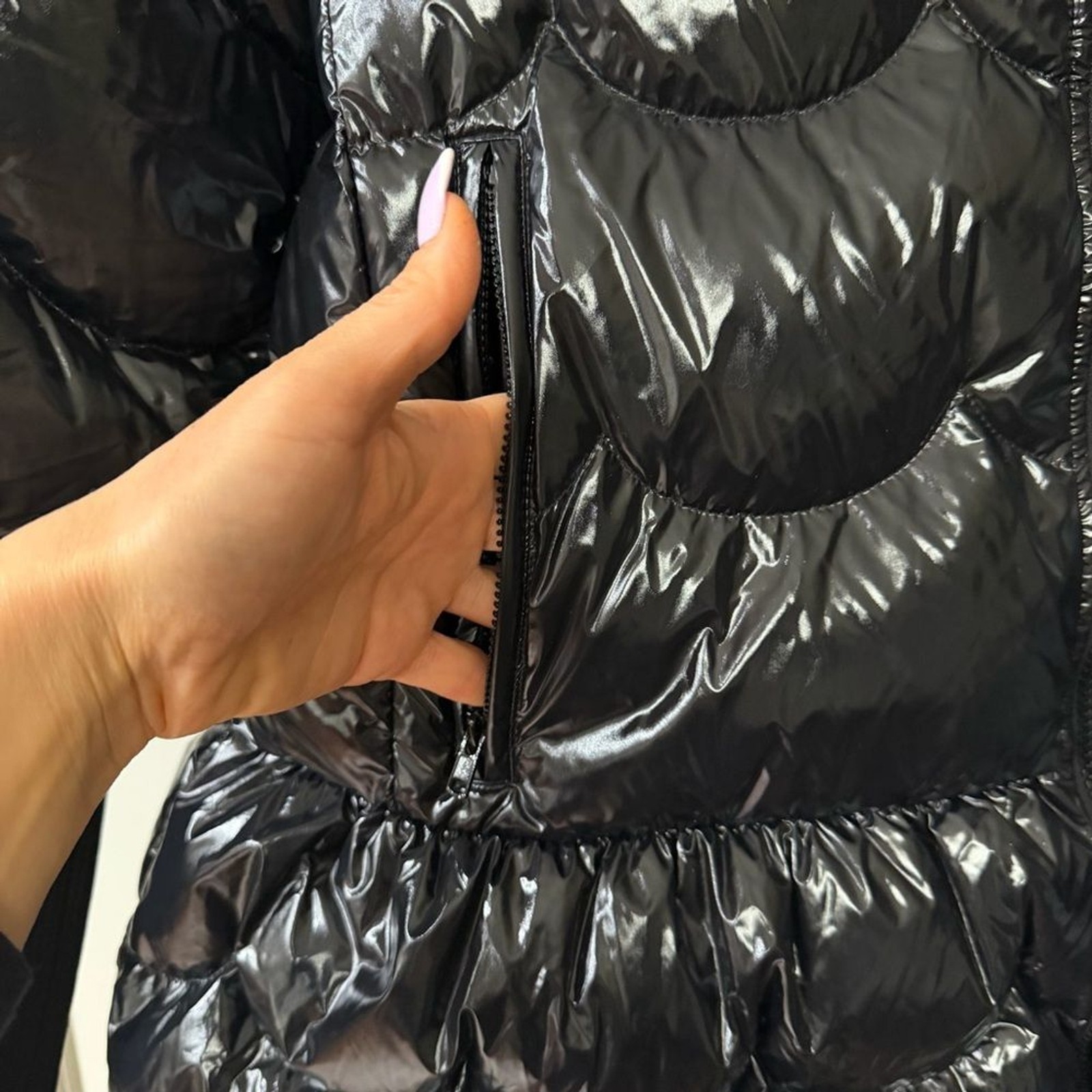 NEW WITH TAGS RED VALENTINO DOWN JACKET LOGO NERO BLACK IT38 S thumbnail 9