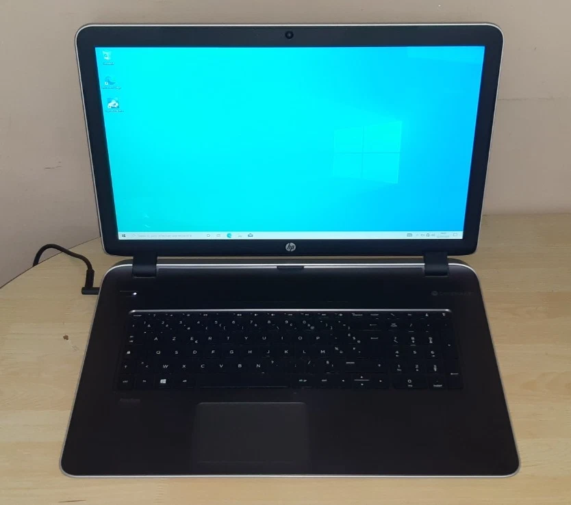 PC PORTABLE HP 17" GRIS Celeron N2830 @ 2,16Ghz WINDOWS10 SUITE OFFICE CHARGEUR - Photo 2/4