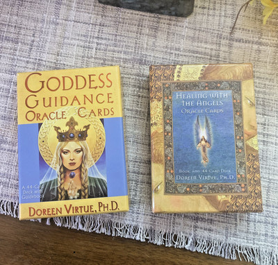 Doreen Virtue 2 Oracle Decks OOP - Goddess Guidance and Healing with the Angels