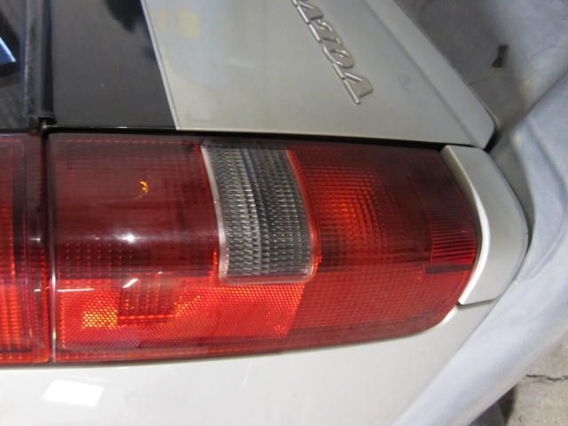Used Left Lower Tail Light Assembly fits: 2000 Volvo 70 SERIES SW lower Left Low