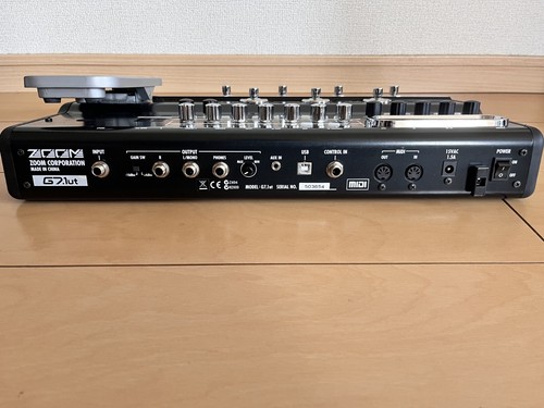 ZOOM G7.1ut Guitar Effects Console Processor With Adapter From Japan - Picture 3 of 5