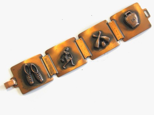 VERY COOL VINTAGE 1950'S WOMENS BOWLING COPPER PANEL BRACELET w RAISED DESIGNS