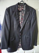 William Hunt Suit Jacket 38 silk lining very good condition 
