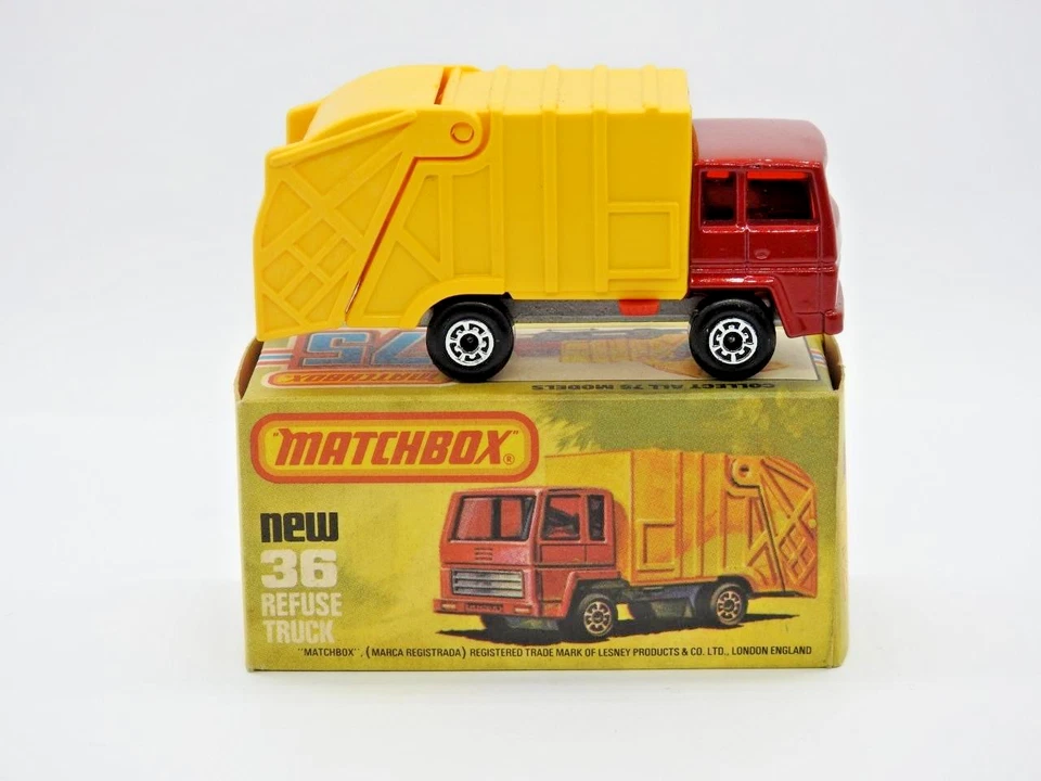 MATCHBOX SUPERFAST 1982 No.36 REFUSE TRUCK MINT IN VNM 'L' BOX - Image 4 of 4