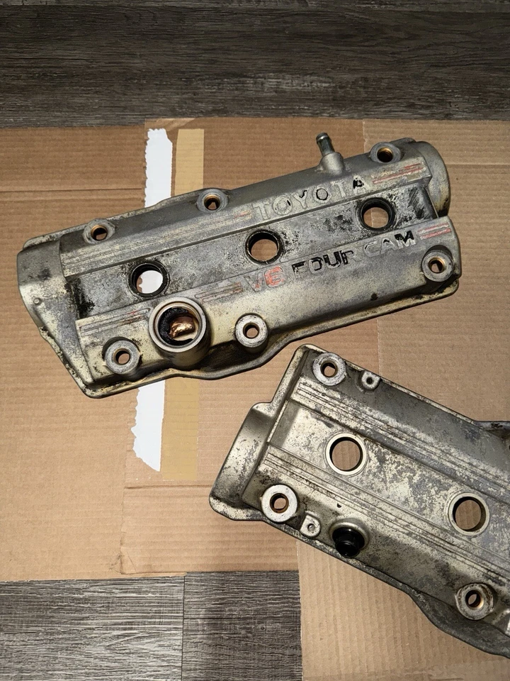 Toyota Camry 1988 cubiertas de válvula OEM 2,5 L V6 4 levas Foto 2 de 4