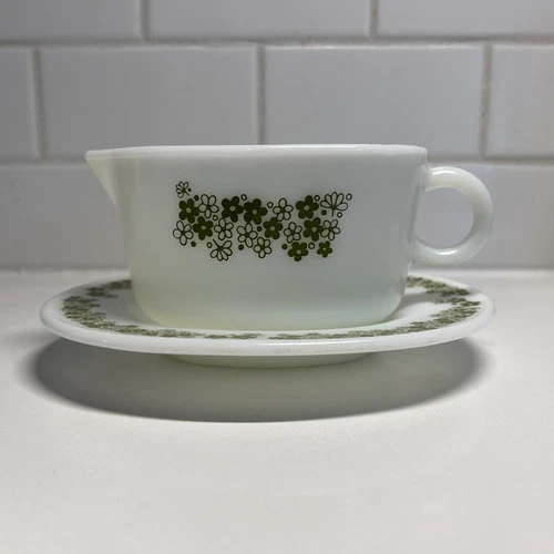 Vintage Pyrex Green Spring Blossom Crazy Daisy Gravy Boat With Under Plate
