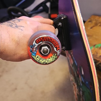 Santa Cruz Stranger Things Rob Roskopp | eBay