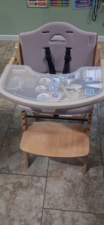 Abiie Beyond High Chair