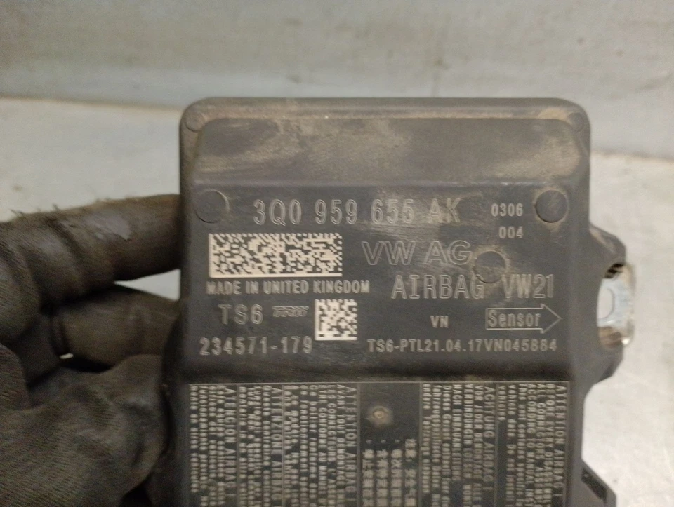 3Q0959655AK CENTRALINA  / 234571179 TRW / 5220984 PER SKODA OCTAVIA III 5E3, NL - Immagine 4 di 4