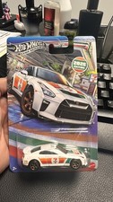Hot Wheels Silver Series 2017 Nissan GT-R R35 7-Eleven Diecast 1:64 Unopened