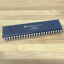 MC68HC11A1P Motorola 68HC11 8-Bit Microcontroller DIP-48 NOS Date Code Varies 
