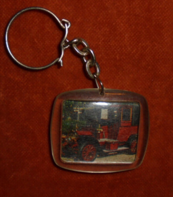 KARRENBAUER - La maison du dessert Tacot Rouge type firefighters keychain