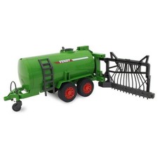 Wagon beczkowy Fendt z rozdzielaczem węża