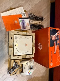 Sega Dreamcast Console System HKT-3000 Boxed Tested Japan Complete Manual