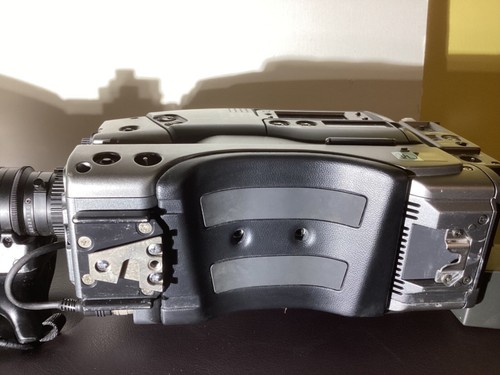 JVC Mini DV Camcorder GY-DV550 has not been tested. - Picture 14 of 16