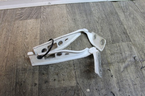 Motorhaubenscharnier Satz vorne rechts /links 2S6116801AE Ford Fiesta V Bj. 2004